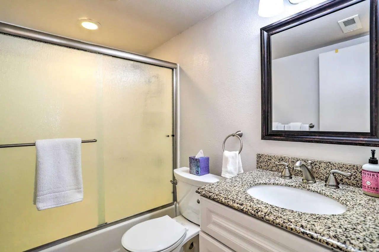 Sunny Palm Springs Vacation Rental With Heated Pool! 0*,  Amerikai Egyesült Államok