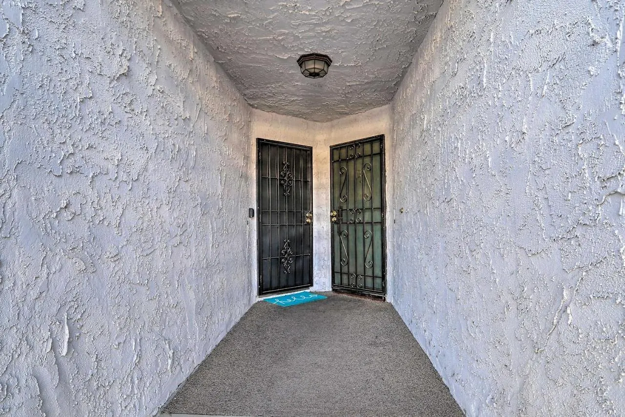 Apartman Sunny Palm Springs Vacation Rental With Heated Pool!